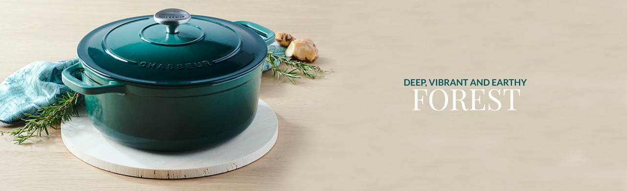 Chasseur - Oval Casserole - Larch Green